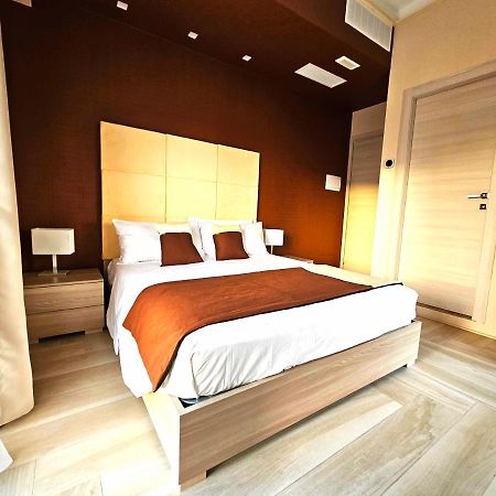 Trilogy Prestige - Central Premium Suites Lecce Exterior foto