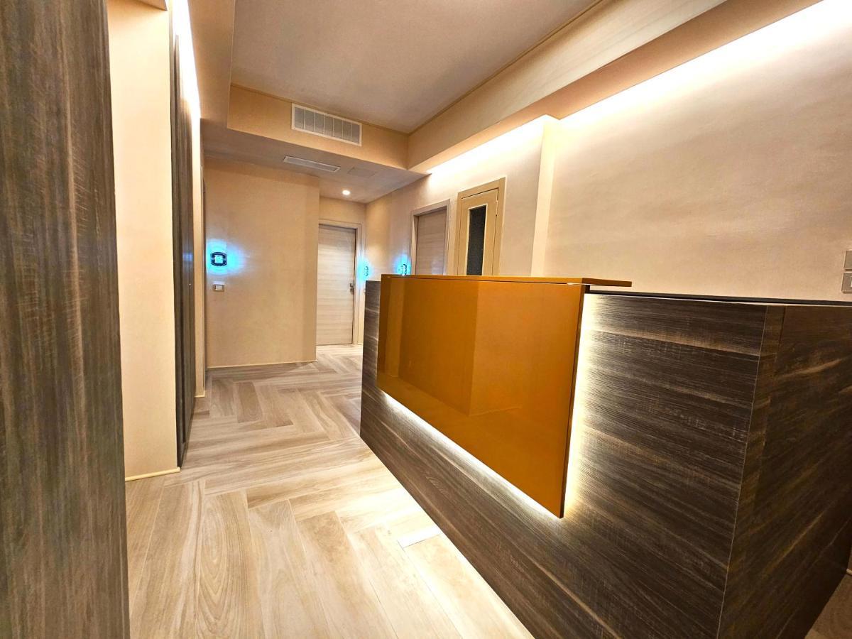 Trilogy Prestige - Central Premium Suites Lecce Exterior foto